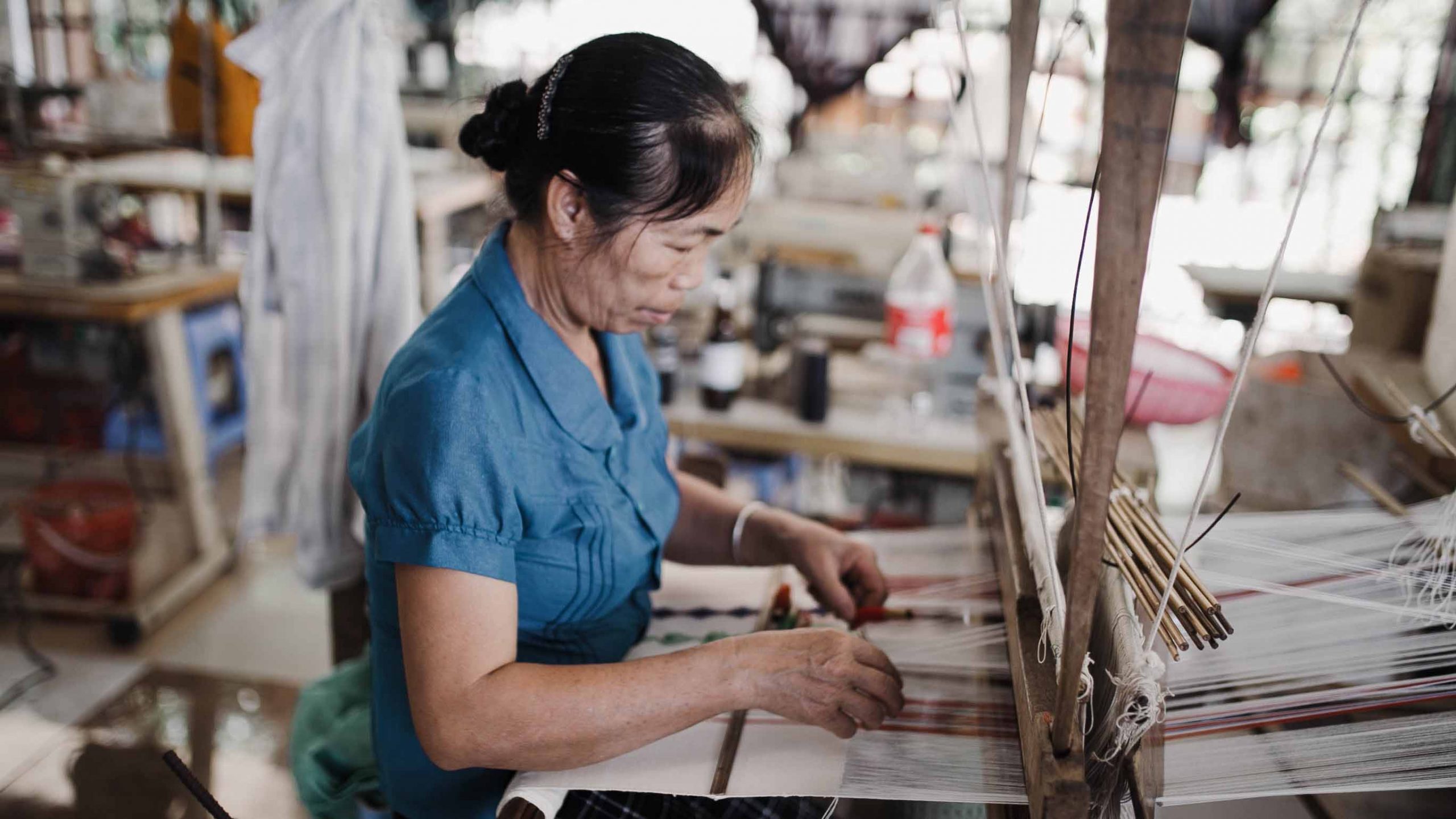 Exhibition honors traditional brocade weaving of Thai ethnic people ...