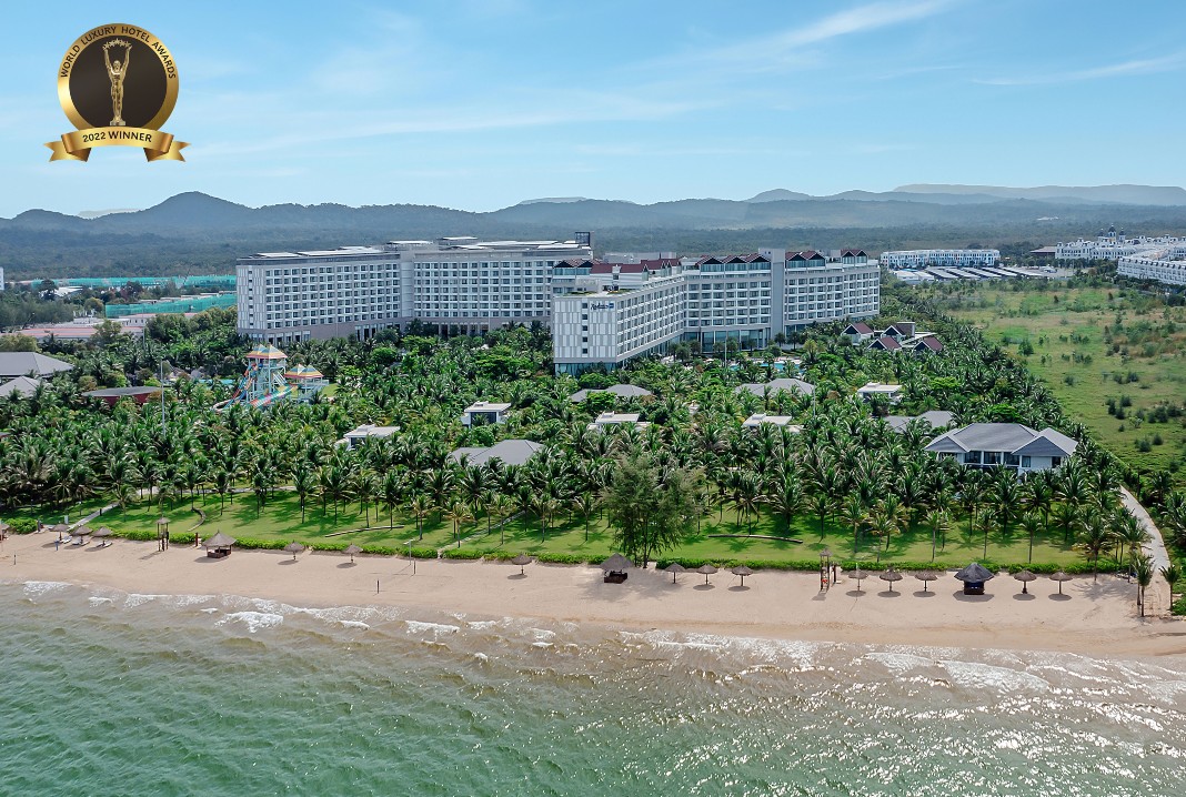 Radisson Blu Resort Phu Quoc Wins Luxury Beach Resort Award The