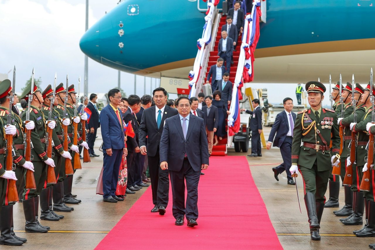 Vietnamese PM begins official visit to Laos - The Saigon Times