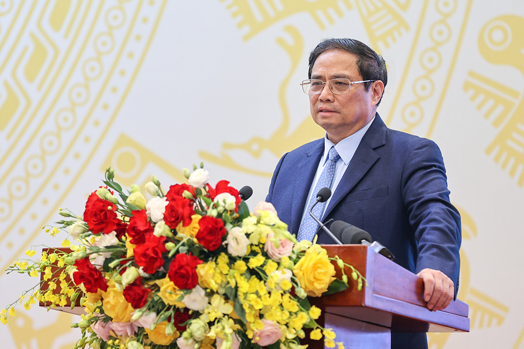 PM wants 3,000 kms of expressway completed by 2025 - The Saigon Times