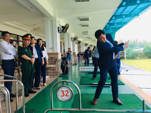 HCMC receives first golf tourists The Saigon Times HCMC receives first golf tourists The Saigon Times