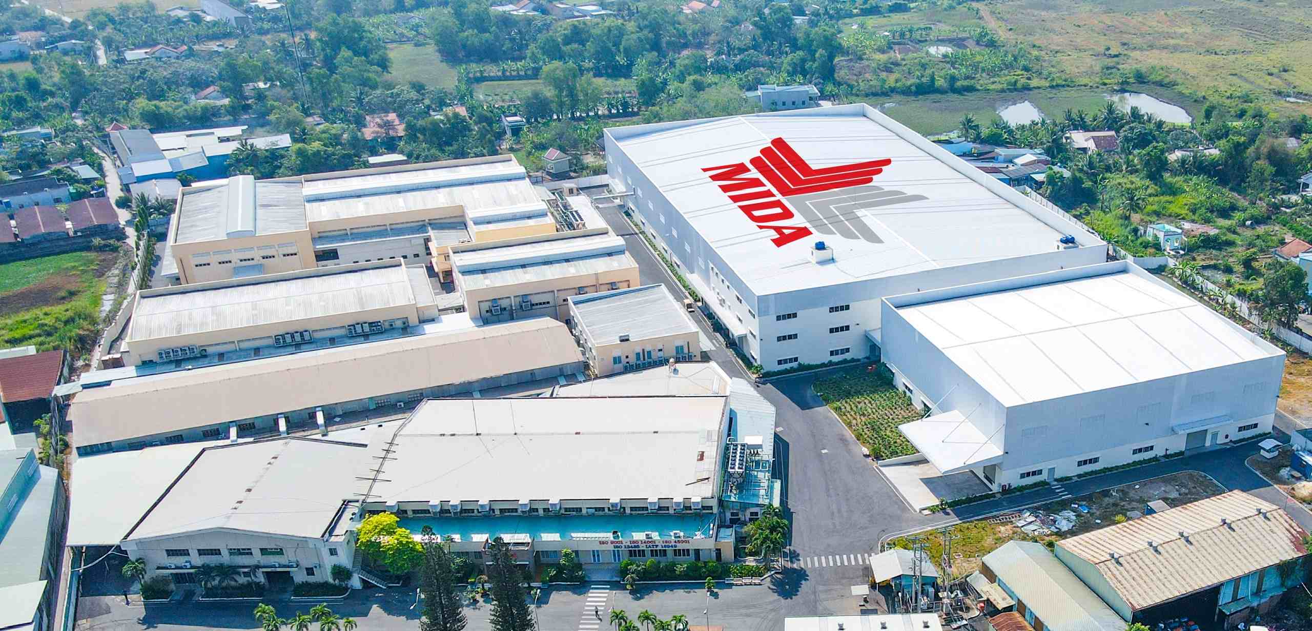 Vietnamese enterprise demonstrates capabilities in high-precision mold making