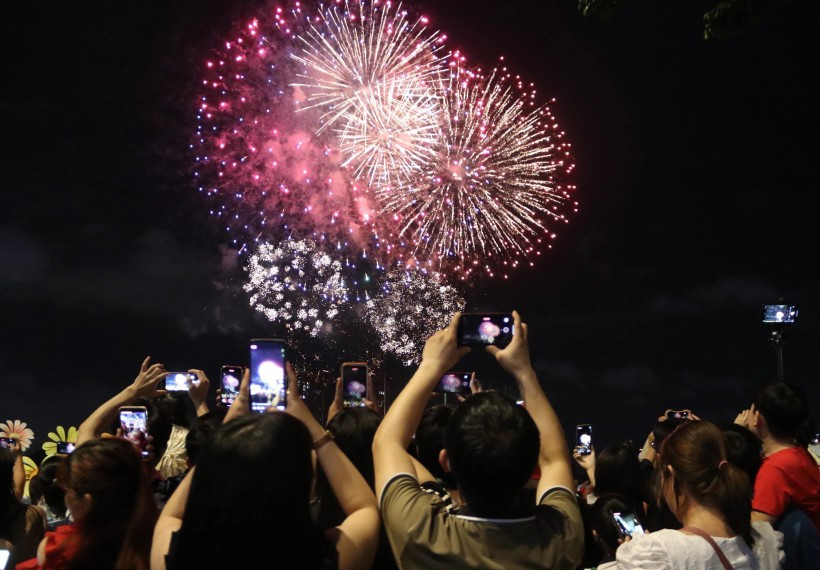 Vietnamese may have four-day New Year break