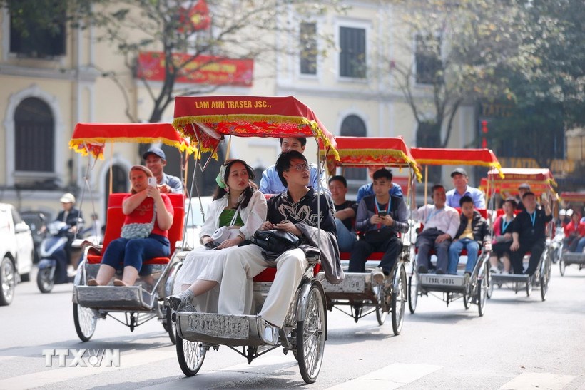Hanoi eyes strong tourism growth during Lunar New Year holiday