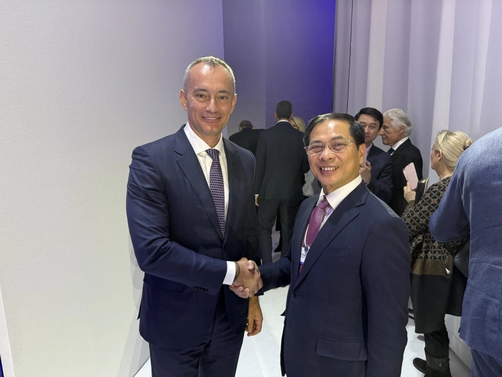 Vietnam attends Board of Peace Charter on Gaza signing ceremony