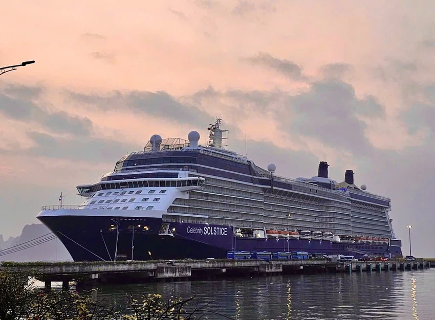 Quang Ninh welcomes first cruise ship of 2026