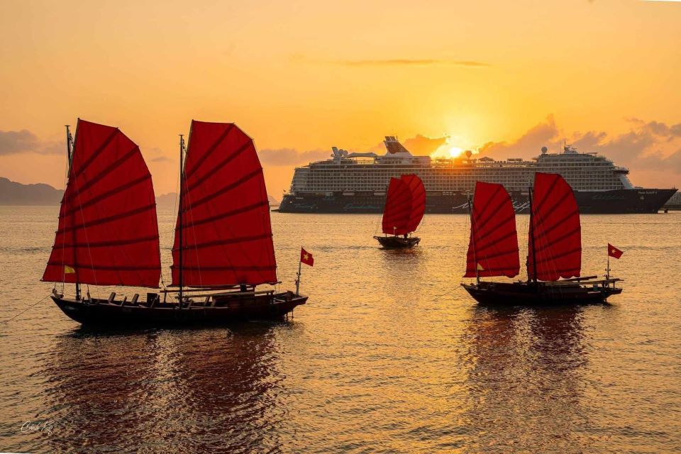 Traditional sailing boats to debut in Halong Bay