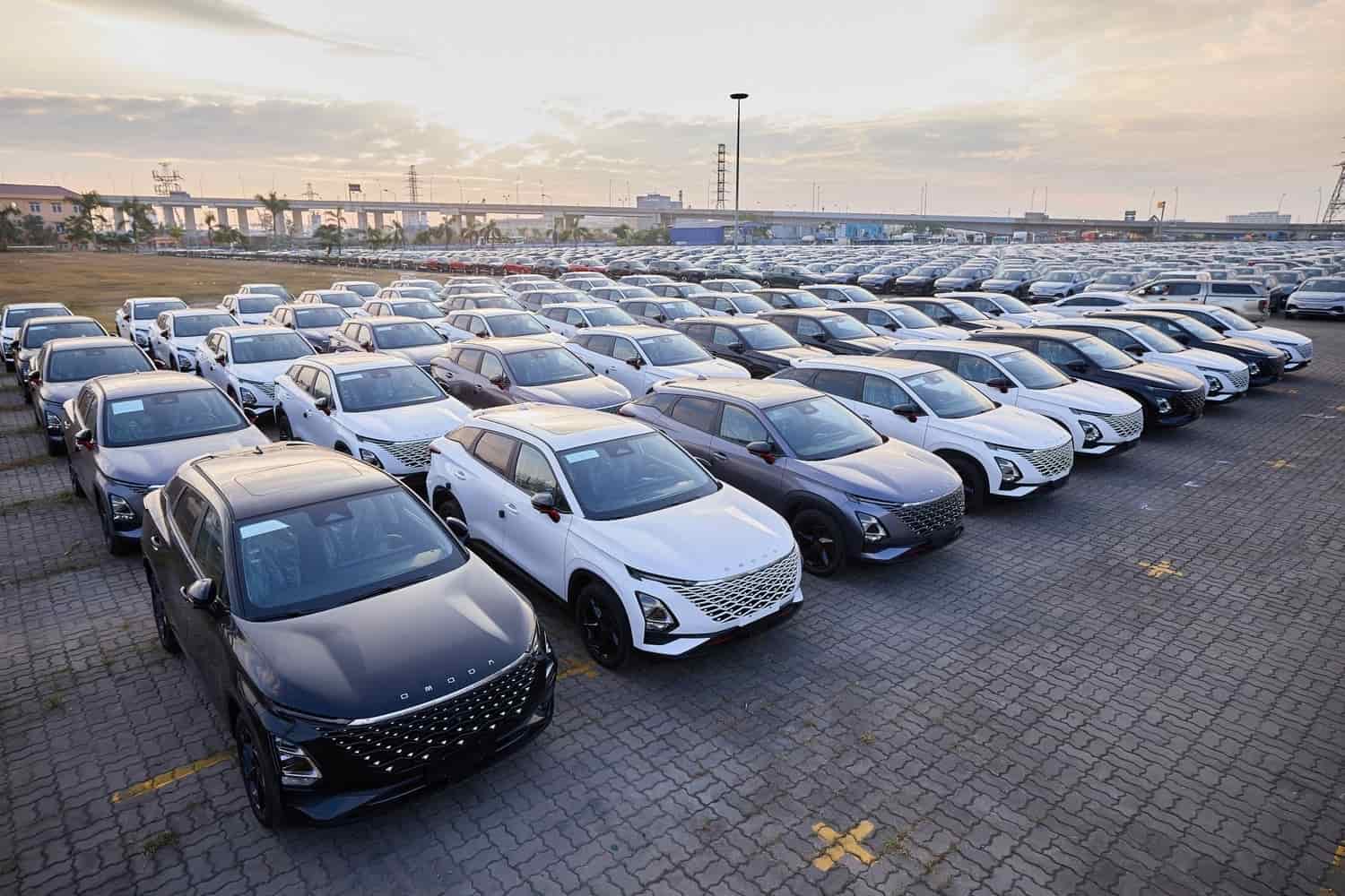 Chinese cars top Vietnam imports, surpass Indonesia and Thailand