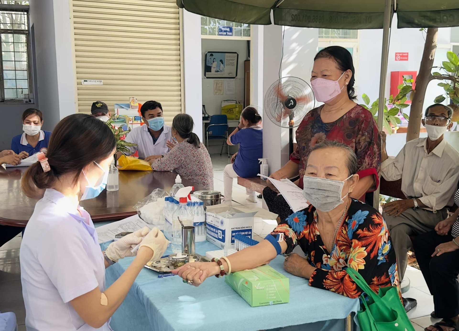 HCMC to provide free health screenings for 16,000 residents