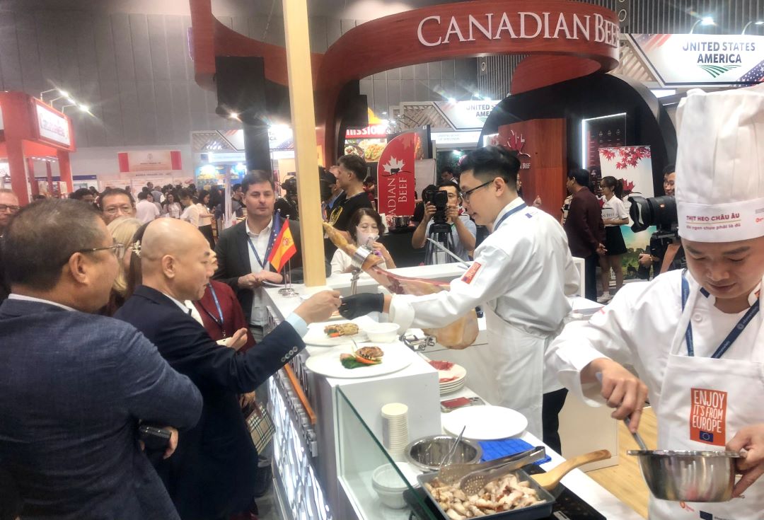 Foreign hospitality firms seek expansion opportunities in Vietnam