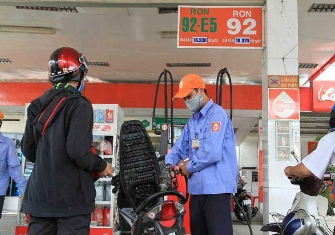 Hanoi steps up actions against fuel hoarding