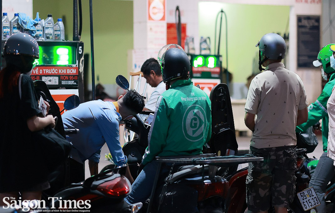 Vietnam spends VND8 trillion stabilizing fuel prices