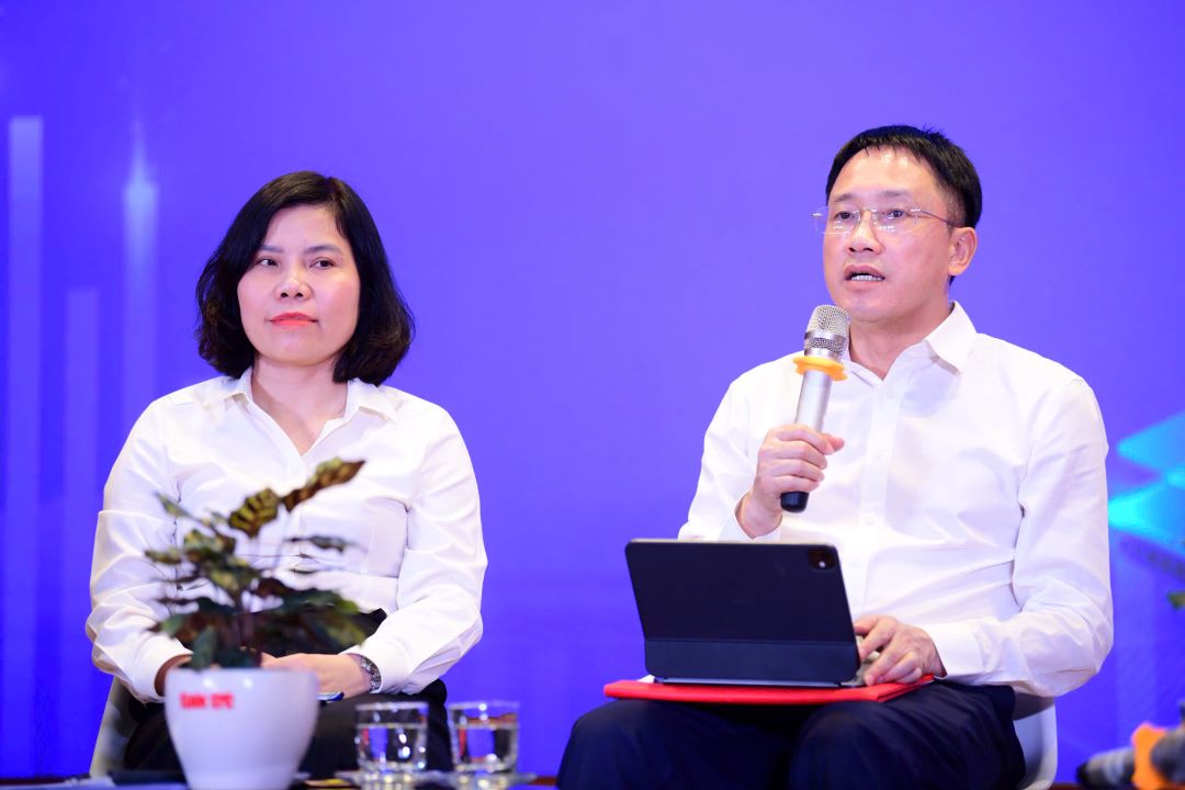 Small businesses can continue issuing e-invoices