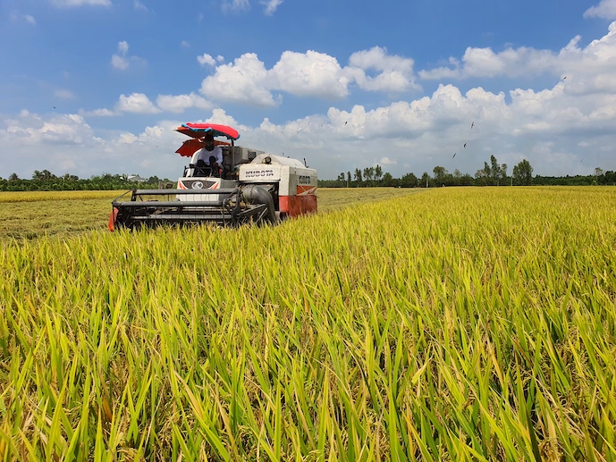 Vietnam’s farm mechanization still reliant on imported machinery