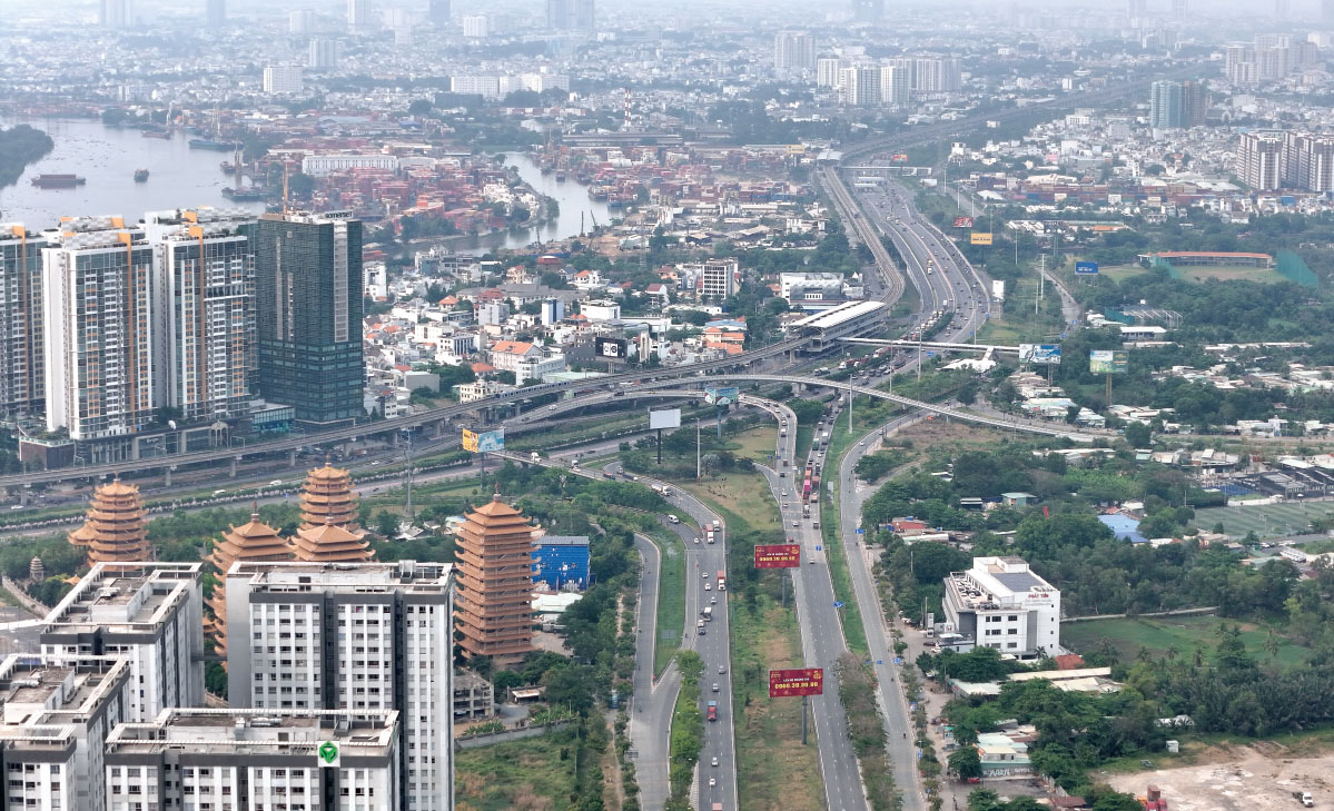 Urban expansion, transport upgrades spur shift in real estate market